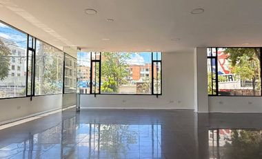 local en arriendo en santa barbara occidental-usaquén. Cod A51922