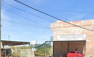 Terreno en RENTA en Avenida Santa Fe al sur de la ciudad
