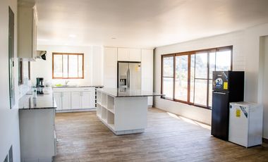Finish to your Taste, the House of your Dreams...at El Valle de Anton