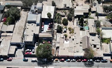 TERRENO - CALLE LOS CARRERAS CON SALAS