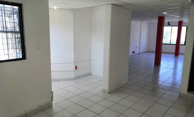 Oficina de 75 m² en Col. Zaragoza, cerca de Av. Simon Bolivar