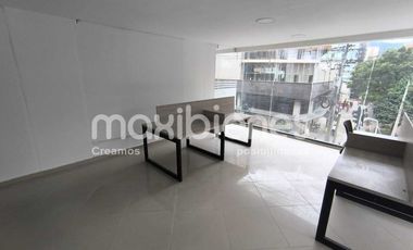 oficina en arriendo en  calle larga. Cod A67228