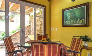 casa en venta en loma del escobero. Cod V1148