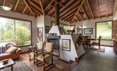 casa en venta en loma del escobero. Cod V1148