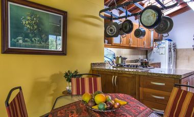 casa en venta en loma del escobero. Cod V1148