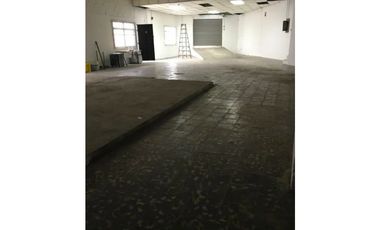 Locales comerciales en El Ingenio | Localcomercial ideal para bodega