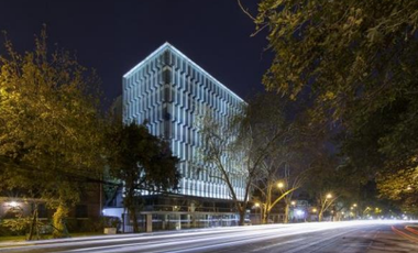 Oficina en Arriendo en Edificio Ombú/ Av Andrés Bello