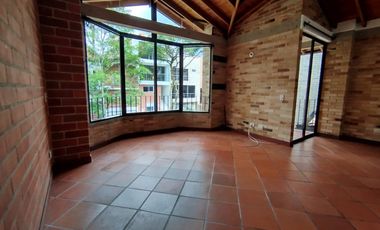 casa en arriendo/venta en san jose. Cod A508478