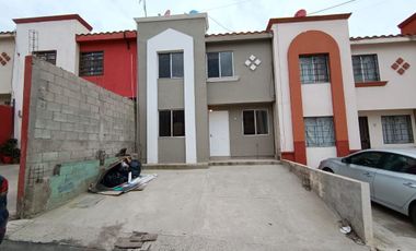 Se renta casa en Hacienda Las Flores, Tijuana