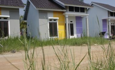 WA. 0822-5151----- ( T-sel ), Jual Rumah Type 36 Pontianak, Rumah Dijual Pontianak