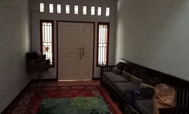 DIJUAL RUMAH GKB MANYAR GRESIK