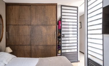 casa en venta en el refugio. Cod V8312494