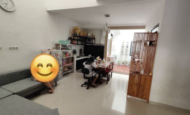 JUAL CEPAT RUMAH MANIS DI LINGKUNGAN STRATEGIS