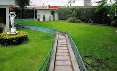 MONTE ARARAT LOMAS DE CHAPULTEPEC CASA EN ESQUINA OPORTUNIDAD DE INVERSION