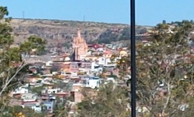 en venta lindo lote con vistas hermosas en San Miguel Allende