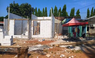 Rumah baru bebas banjir dekat stasiun Bekasi Aren Jaya