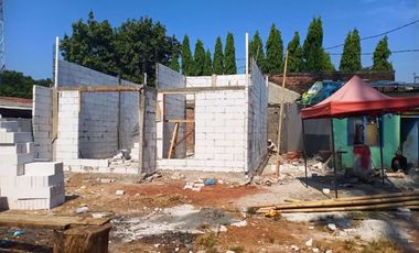 Rumah baru bebas banjir dekat stasiun Bekasi Aren Jaya