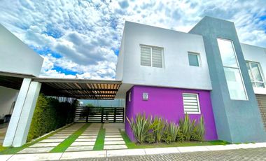 Hermosa casa en renta en Metepec  zona TOWN SQUARE