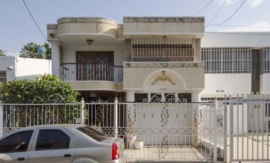 Casa en Venta barrio El Jardín, Santa Marta.