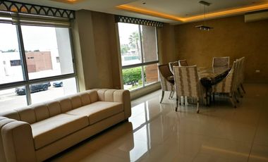 Departamento Amoblado en Venta en Samborondón