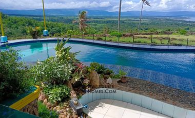PRICE REDUCED!  AMAZING OVERLOOKING PROPERTY FOR SALE