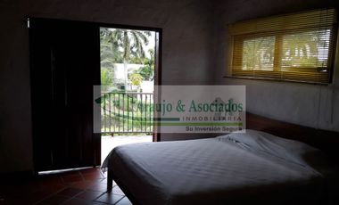 VENDEMOS HERMOSA CASA CAMPESTRE CON PISCINA PRIVADA EN PRESTIGIOSO CONDOMINIO.