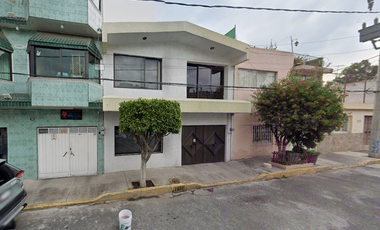 casa en venta en iztapalapa cerca de metro escuadron 201