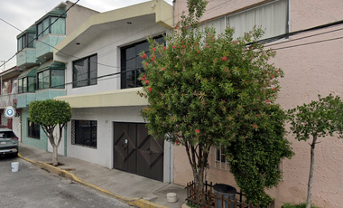 casa en venta en iztapalapa cerca de metro escuadron 201