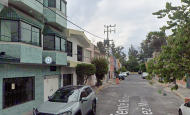 casa en venta en iztapalapa cerca de metro escuadron 201