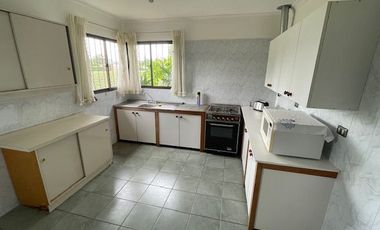 VENDE HERMOSA CASA RAUCO (CURICO)