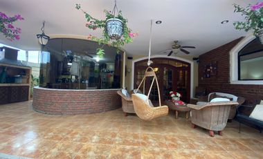 Via La Costa, Renta de Casa 4 Dorm con Piscina y Jacuzzi