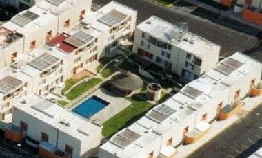 Fraccionamiento Oasis, 3 Nivles con Alberca y Jacuzzi en Xochitepe Morelos
