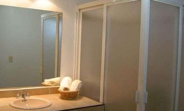 Fraccionamiento Oasis, 3 Nivles con Alberca y Jacuzzi en Xochitepe Morelos