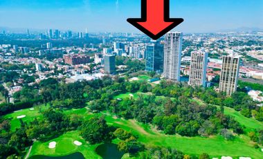 Piso completo de oficinas en venta en CCapital (Corporativo Country Club)