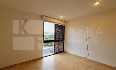 Departamento  en Renta, El Refugio, Querétaro NO INCLUYE MUEBLES DE TERRAZA