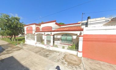 CASA EN REMATE BANCARIO EN LAS ROSAS COMALCALCO(HASTA UN 65% POR DEBAJO DE SU VALOR COMERCIAL, NO CREDITOS)