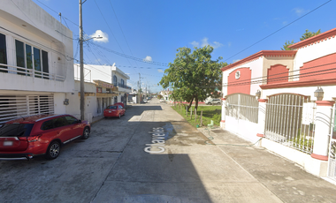 CASA EN REMATE BANCARIO EN LAS ROSAS COMALCALCO(HASTA UN 65% POR DEBAJO DE SU VALOR COMERCIAL, NO CREDITOS)