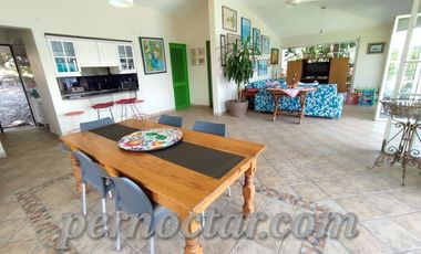 Hermosa Casa para Vacaciones o Fines de Semana en Tequesquitengo, Morelos