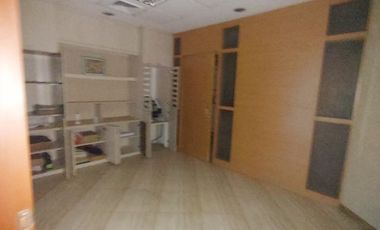 Office Unit For Sale at One Corporate Center