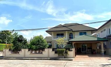 Single house for sale, corner location, two-story house, next to Sukhumvit, Rayong.