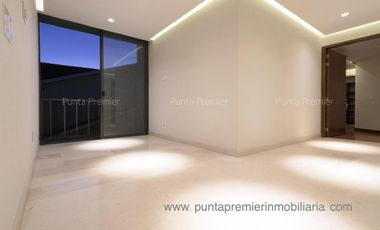 Casa en Venta en Valle Real Coto de Lujo Zona Real Andares puerta de hierro Zapopan