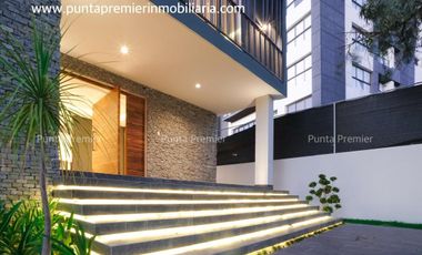 Casa en Venta en Valle Real Coto de Lujo Zona Real Andares puerta de hierro Zapopan