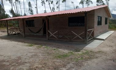 Casa de campo de venta en Otavalo sector Gualsaqui