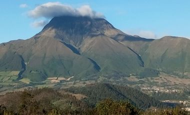 Casa de campo de venta en Otavalo sector Gualsaqui