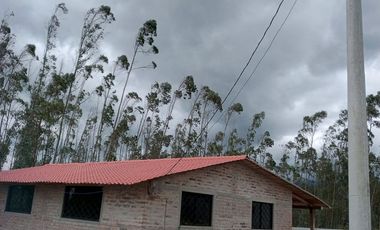 Casa de campo de venta en Otavalo sector Gualsaqui