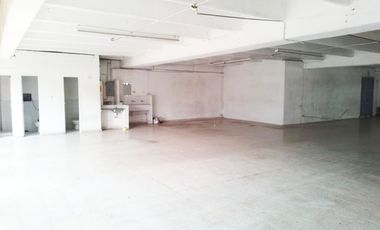 PR20179 Bodega en arriendo en el sector Villa Central