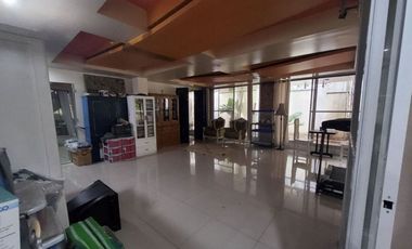 FOR SALE - House and Lot in Tivoli Royale, Quezon City