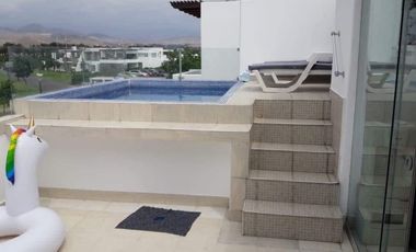 EN VENTA FORMIDABLE CASA DE PLAYA EQUIPADA Y AMOBLADA CON EXCELENTE DISTRIBUCIÓN EN CLUB PUERTO NUEVO (KM 70.5 PANAMERICANA SUR)