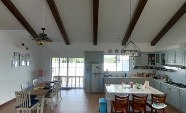 FOR SALE: HOUSE & LOT IN DUMAGUETE CITY
