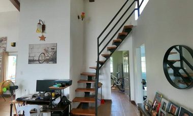 FOR SALE: HOUSE & LOT IN DUMAGUETE CITY